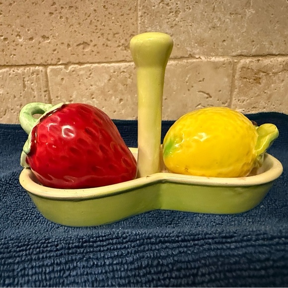 Vintage RARE SMI Salt and Pepper Shakers with Caddy. - Picture 2 of 3